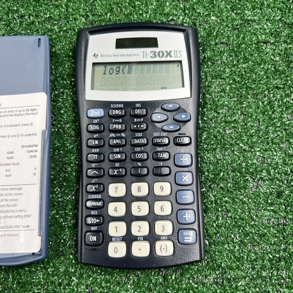 Texas Instruments TI-30X IIS Scientific‎ Calculator Solar Tested Works